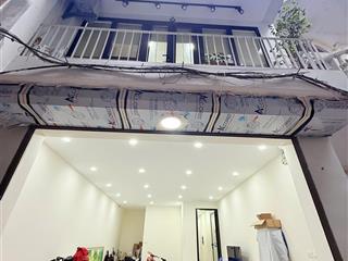 Bán nhà riêng tại hoàng cầu, giá thỏa thuận, 60m2 mặt tiền 6m, ngõ 10m ô tô vào nhà 6 tầng có tm