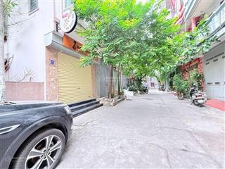 Số 22 hạ yên quyết, cầu giấy ôtô đỗ ngày đêm trước nhà 58m2 ra phố 20m đi bộ công viên, trường học