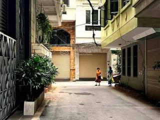 Bán nhà hoàng cầu, đống đa mặt tiền 5 mét diện tích 65m2 gara ô tô giá bán nhỉnh 23 tỷ đồng
