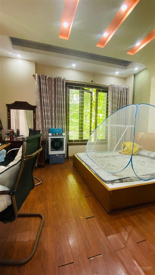 Thái hà đống đa đường vỉa hè ô tô đi vòng quanh lô góc diện tích đến 65m2 đi ra phố chỉ 15m thôi