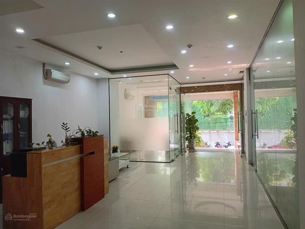 Tòa nhà phương nga ngõ 2 thọ tháp, vỉa hè ô tô đỗ, 7 tầng 1 hầm đang trống sàn tầng 5 giá 11,5tr