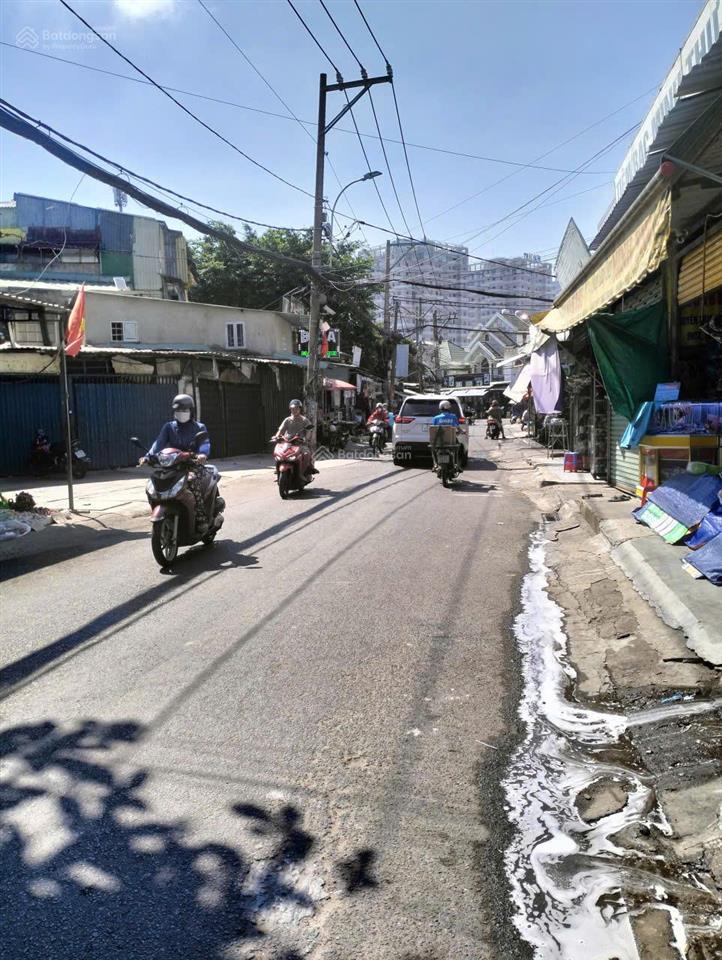 Mặt tiền kinh doanh sầm uất, đa ngành nghề, sát chợ bà hom, đất ngang 4.7 x 23m, chỉ 7 tỷ hơn