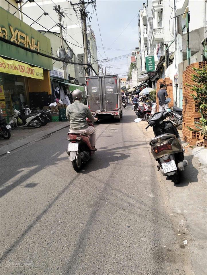 Hàng hiếm  mặt tiền kinh doanh sầm uất khu tên lửa  ngang 4.8x24m, c4, chỉ 10 tỷ hơn