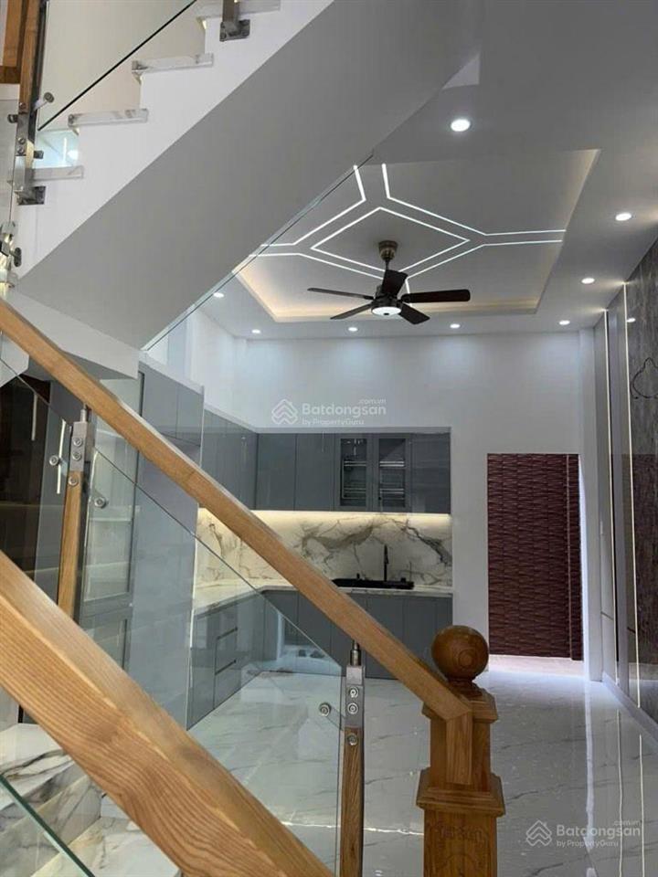 B078  nhà đẹp 4 tầng gần cầu vượt tân kỳ tân quý, hẻm xe hơi, 4x16m, chỉ 5 tỷ x