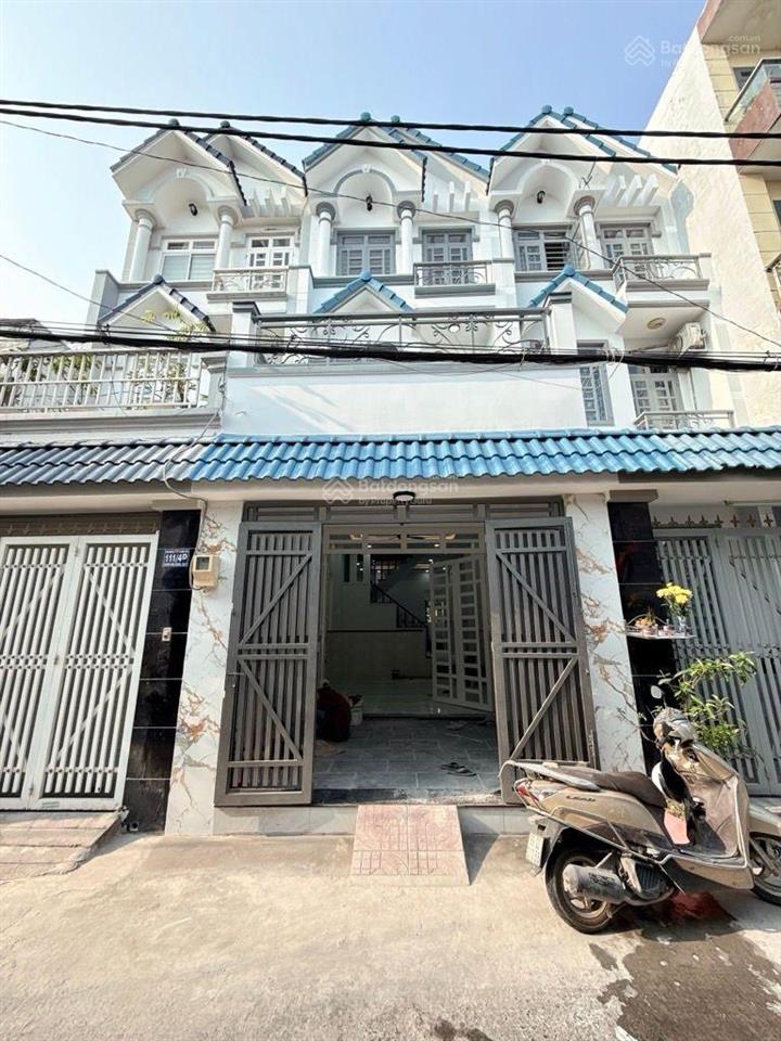 B086  bình tân  nhà đẹp 3 tầng gần chợ bình thành, 4x16m, hẻm xe hơi 1 xẹt, chỉ 6 tỷ 1