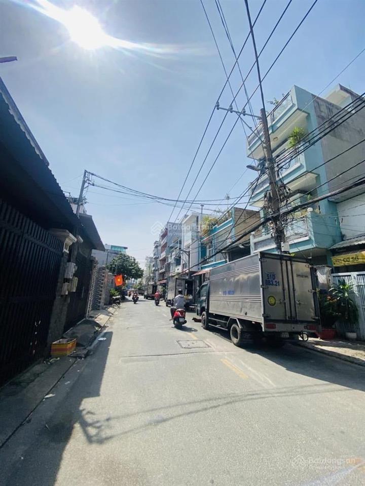 A094  ngay lê văn quới, chdv 11 phòng, dòng tiền 20 tr/th, 4x24m, 5 tầng, chỉ 9 tỷ hơn xíu
