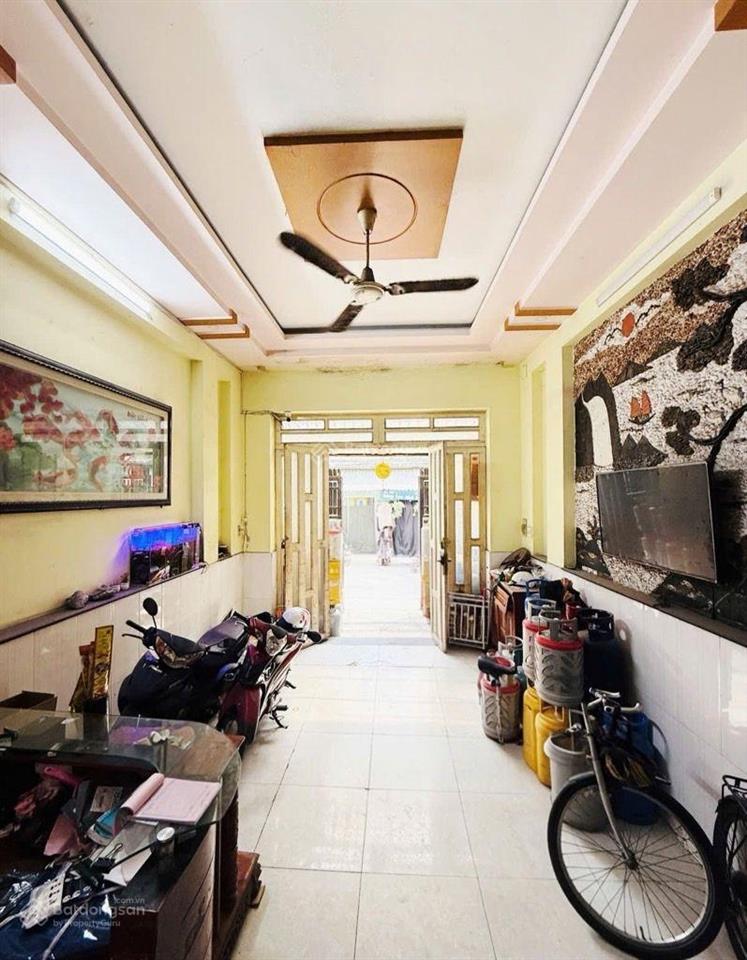 B112  sát khu tên lửa, hẻm xe tải tránh, nhà 4 tầng, 4x15m, chỉ 5 tỷ hơn