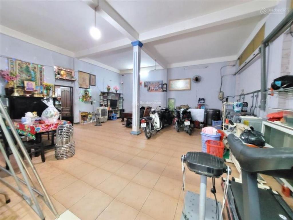 B122  mặt tiền kd đỉnh, sát lê trọng tấn, ngang 8m 134m2  đường nhựa xe tải tránh, chỉ 18 tỷ hơn