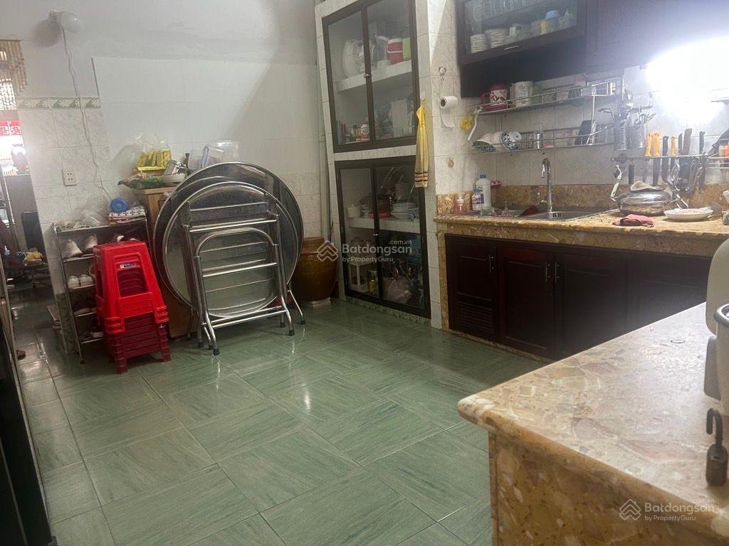 B130  quận 6  mặt tiền kd sát hậu giang, nhà 4 tầng, 4x20m, đường nhựa 12m, có lề 5m, chỉ 14 tỷ x