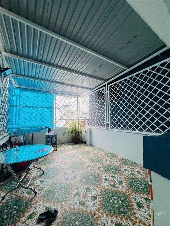 B138  nhà đẹp 4 tầng sát khu tên lửa, xe hơi vào nhà, 4x20m, chỉ 8 tỷ x