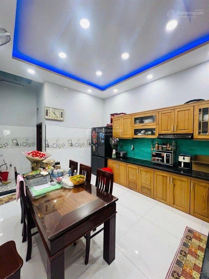 B138  nhà đẹp 4 tầng sát khu tên lửa, xe hơi vào nhà, 4x20m, chỉ 8 tỷ x