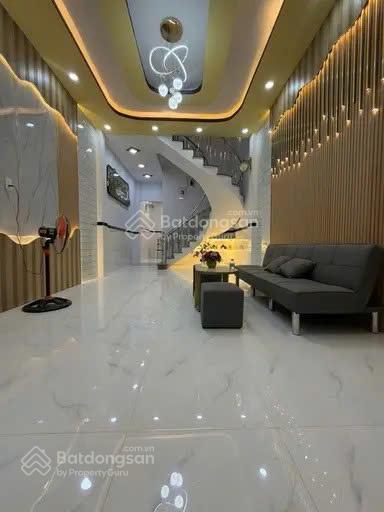 Nhà đẹp 3 tầng, sát khu tên lửa, gần bx miền tây, hẻm xe hơi, 4x17m, chỉ 6 tỷ hơn xíu [c002]