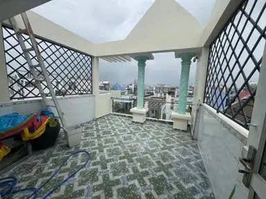 Giáp quận 6  khu phân lô dân trí, nhà đẹp 5 tầng, ngang 4.5x18m, đường xe tải 8m, chỉ 8 tỷ hơn