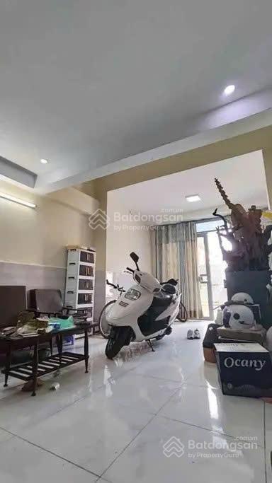 Ngay sinco, sát aeon tên lửa, hẻm xe hơi, nhà 3 tầng, 4x17m, chỉ 6 tỷ 4 [c012]