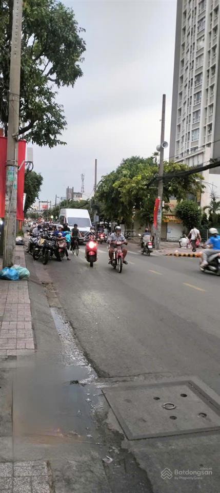 Quận 6  mặt tiền kinh doanh sầm uất ngày đêm, ngang khủng 6.7x16m, c4, chỉ 11 tỷ hơn