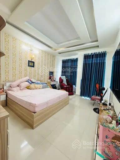 Liền kề khu tên lửa, hẻm xe hơi tránh, sát mặt tiền, 4x20m, 4 tầng, chỉ 8 tỷ hơn [c019]