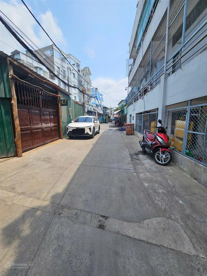 Sát ngã tư bốn xã, hẻm xe hơi, đất 4x40m, gần mặt tiền phan anh, chỉ 7 tỷ hơn [c061]