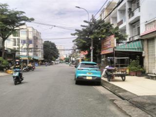 Mặt tiền kinh doanh sầm uất ngay chợ bà hom, ngang 4.5 x 2om, 4 tầng  đường nhựa 12m, lề 5m, chỉ