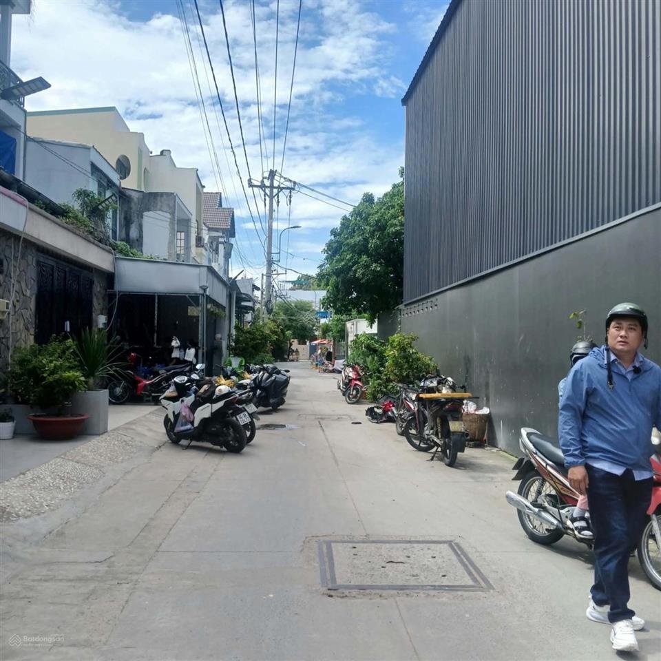 Ngay khu vip tên lửa, hẻm xe tải, nhà đẹp 4 tầng, ngang 5x17m, chỉ 8 tỷ hơn xíu [c158]