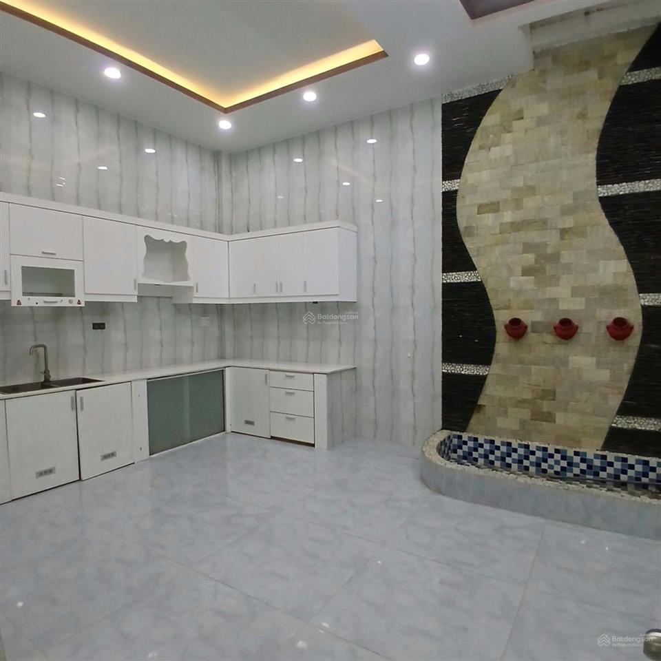 Ngay khu vip tên lửa, hẻm xe tải, nhà đẹp 4 tầng, ngang 5x17m, chỉ 8 tỷ hơn xíu [c158]