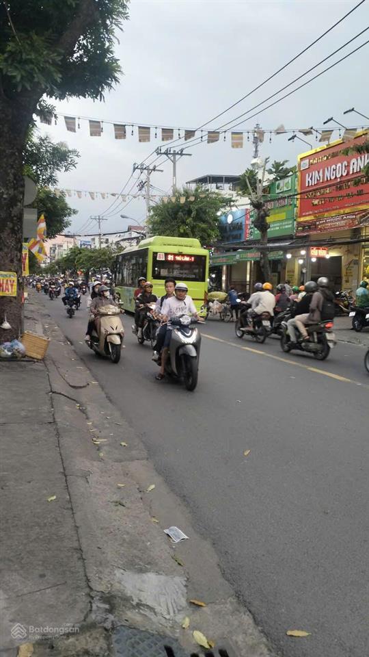 Ngay khu vip tên lửa, hẻm xe tải, nhà đẹp 4 tầng, ngang 5x17m, chỉ 8 tỷ hơn xíu [c158]