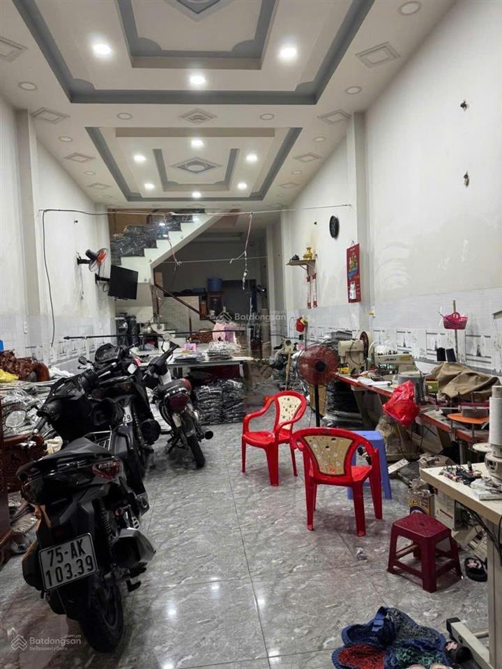 Hẻm xe hơi thông, sát mặt tiền, gần chợ gò xoài, 4x17m, 2 tầng, chỉ 5 tỷ ** [c181]