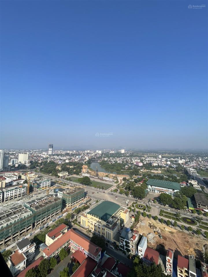 Bán căn thái nguyên tower  full ban công 105.3m2  giá chỉ 3.5 tỷ  full nội thất sẵn ở
