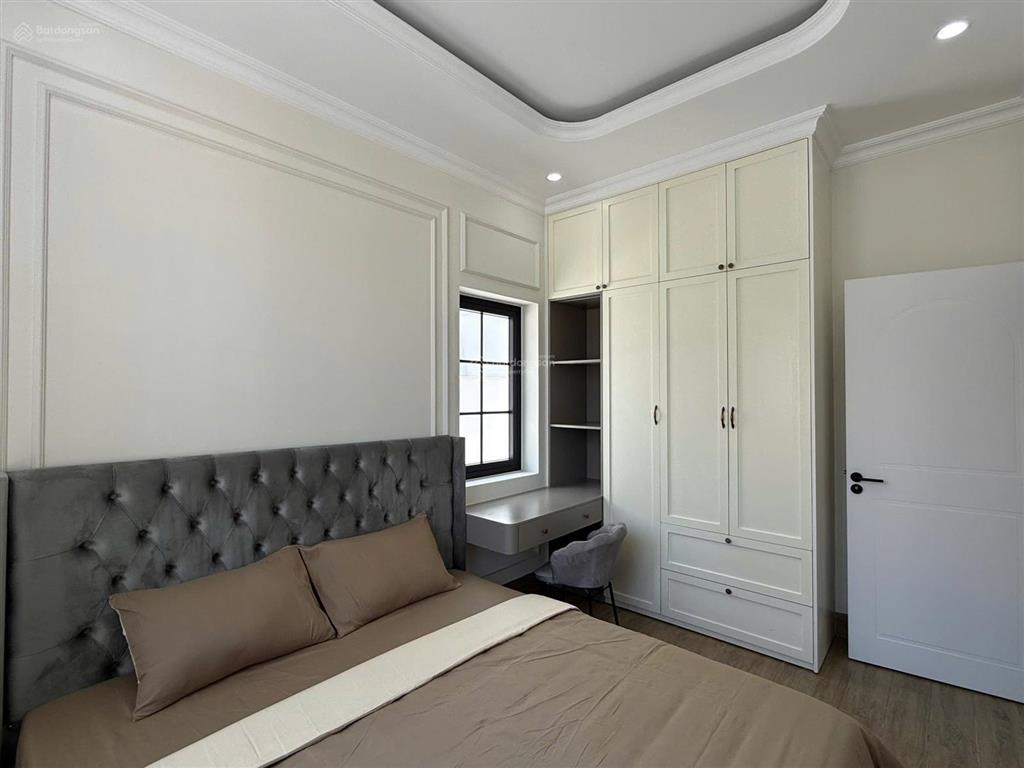 Villa tân cổ điển sân vườn thuỷ xuân, tp huế