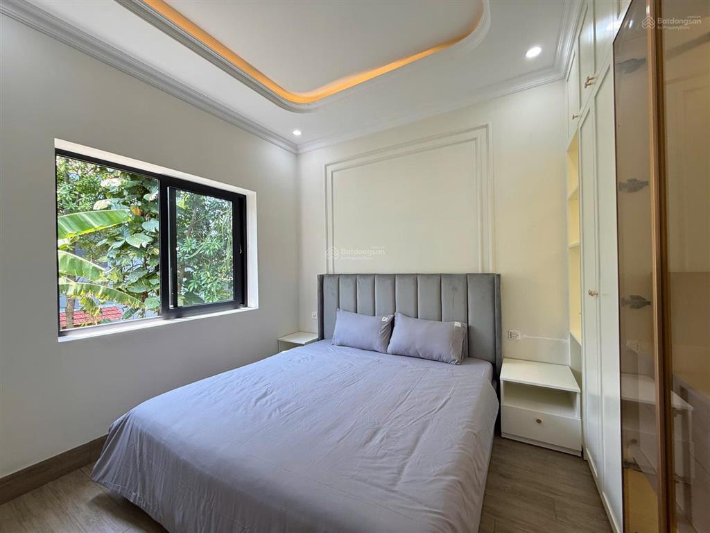 Villa tân cổ điển sân vườn thuỷ xuân, tp huế