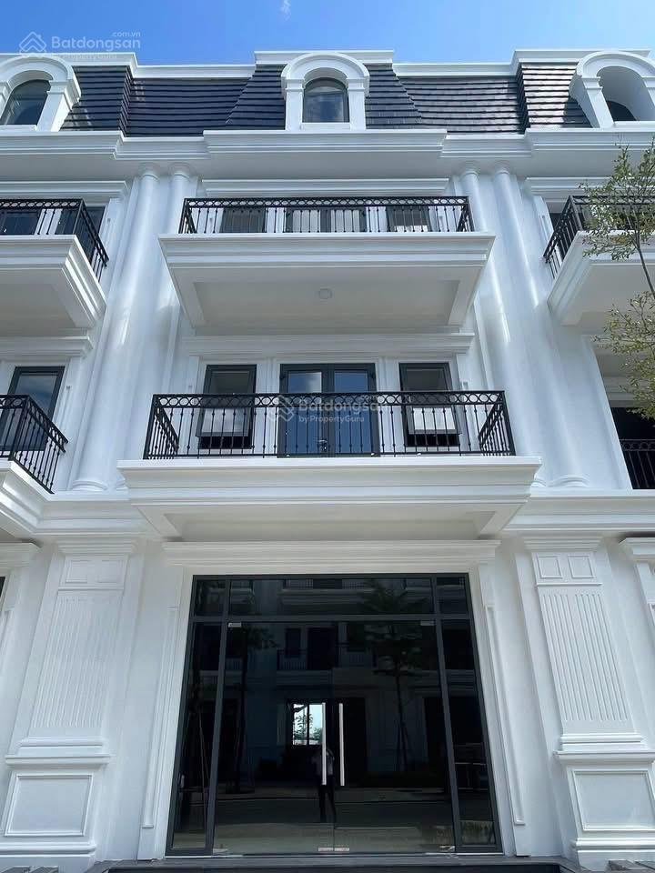 Giảm sốc 2 tỷ shophouse đã có sổ, đã hoàn thiện, đang kinh doanh