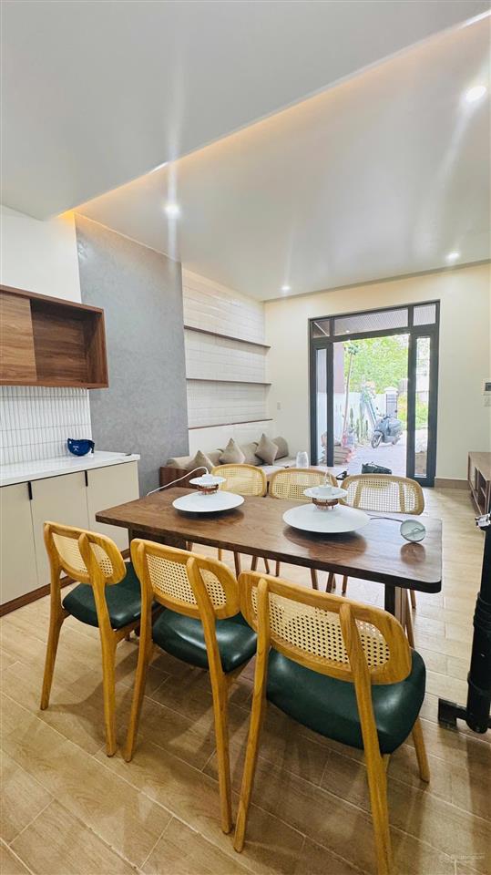 Nhà kiệt ô tô 4a hoài thanh giá chỉ 2,2 tỷ