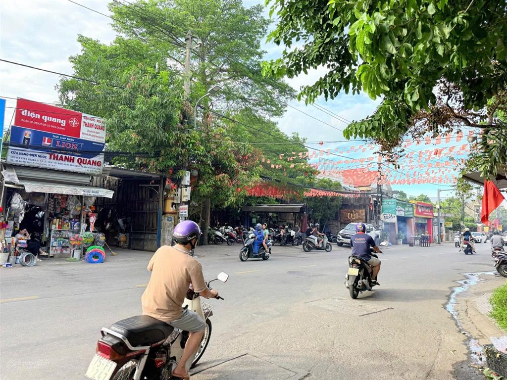 Bán đất mặt tiền nguyễn văn đào  kqh bàu vá  cách mặt tiền đường bùi thị xuân chỉ 100m