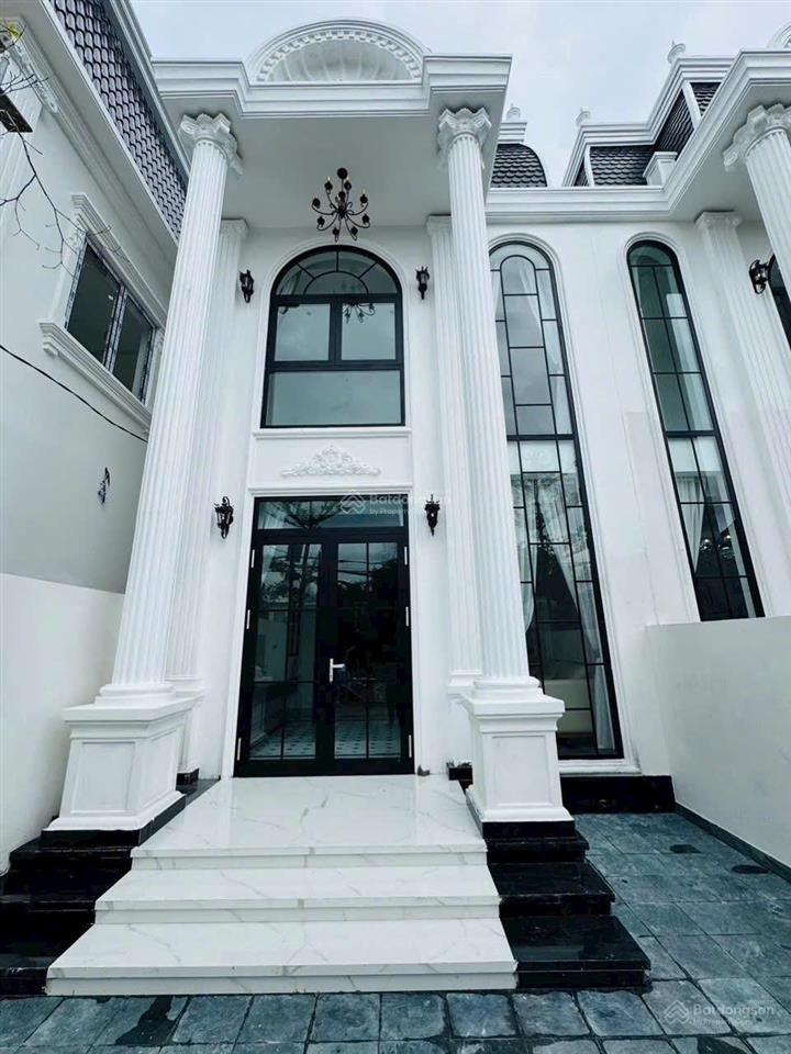 Villa hai tầng hai mê kiên cố thiên thai  đầy đủ nội thất xịn xò  cách mặt tiền chính 50m