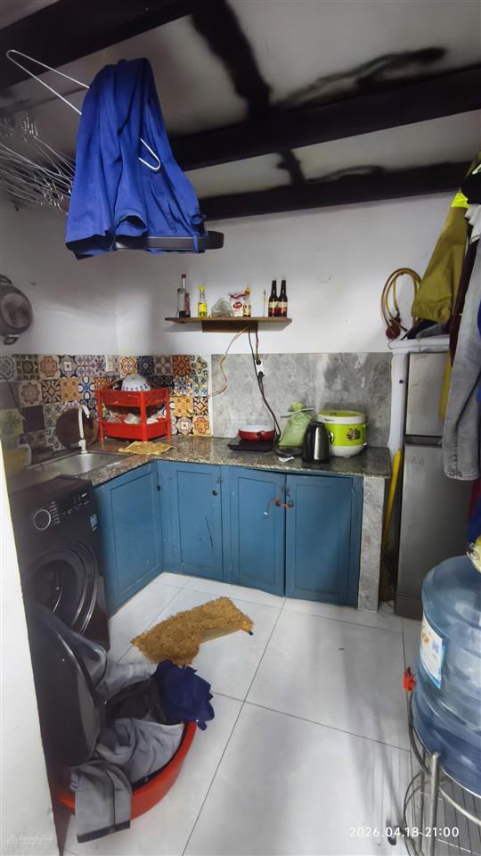 Nhà nhỏ 20m2 1/ nguyễn văn quá 599tr hẻm 3m gần nhà hàng đông phương