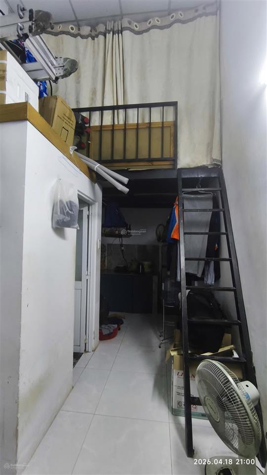 Nhà nhỏ 20m2 1/ nguyễn văn quá 599tr hẻm 3m gần nhà hàng đông phương