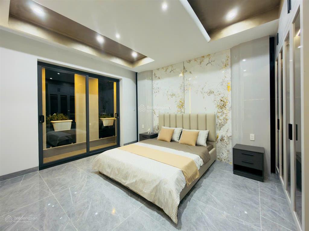 Bán nhà mặt phố tại thạnh lộc 37, 8,1 tỷ, 65 m2, chính chủ hot!