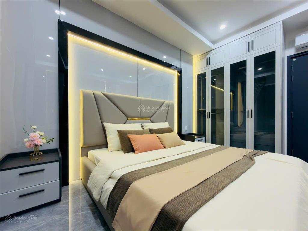 Bán nhà mặt phố tại thạnh lộc 37, 8,1 tỷ, 65 m2, chính chủ hot!