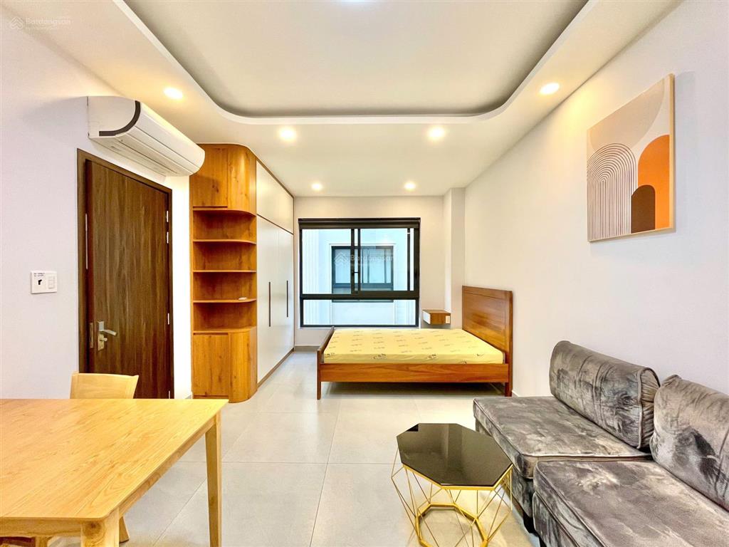 Căn studio full nội thất xịn, view nhà đẹp, thoáng mát, giá cho thuê chỉ từ 7,5tr/tháng.