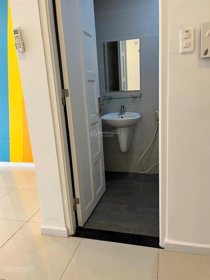 Bán officetel kingston căn trống giá siêu tốt 2.5 tỷ