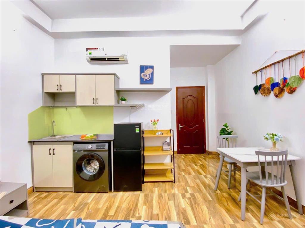Cho thuê căn hộ full nt ngay ueh nguyễn tri phương q10