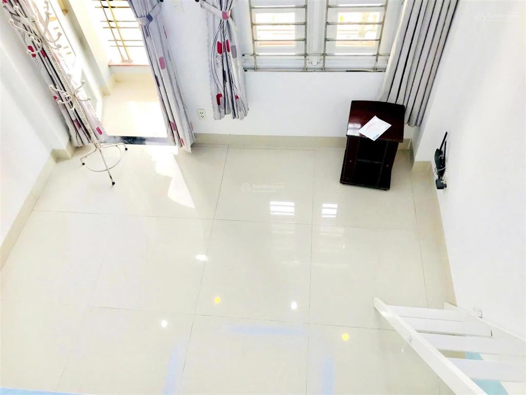 Cho thuê duplex ban công đầy đủ nội thất ngay lê văn sỹ tân bình