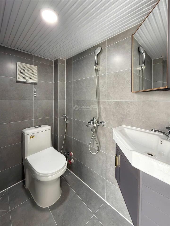 Khai trương căn hộ duplex ngay cmt8 quận 3