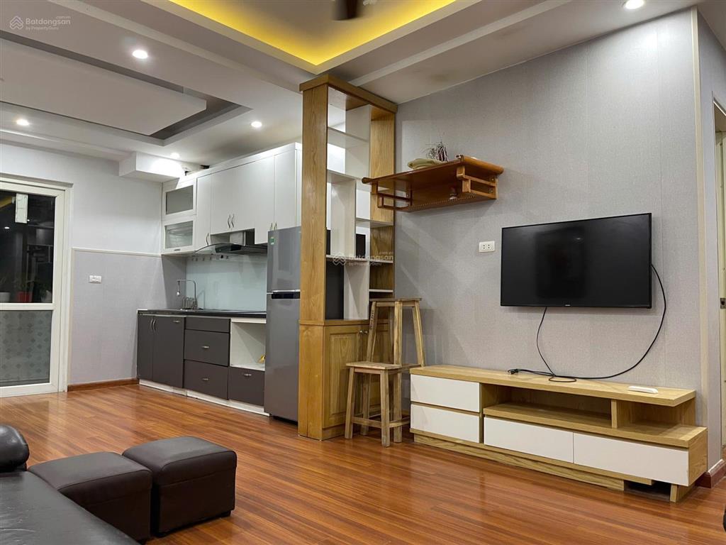 Chính chủ cho thuê căn hộ 3pn, 2wc. nhà mới, nội thất mới