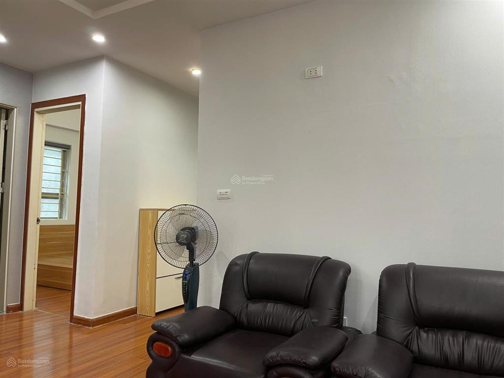 Chính chủ cho thuê căn hộ 3pn, 2wc. nhà mới, nội thất mới