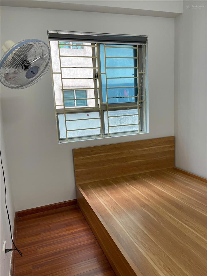 Chính chủ cho thuê căn hộ 3pn, 2wc. nhà mới, nội thất mới