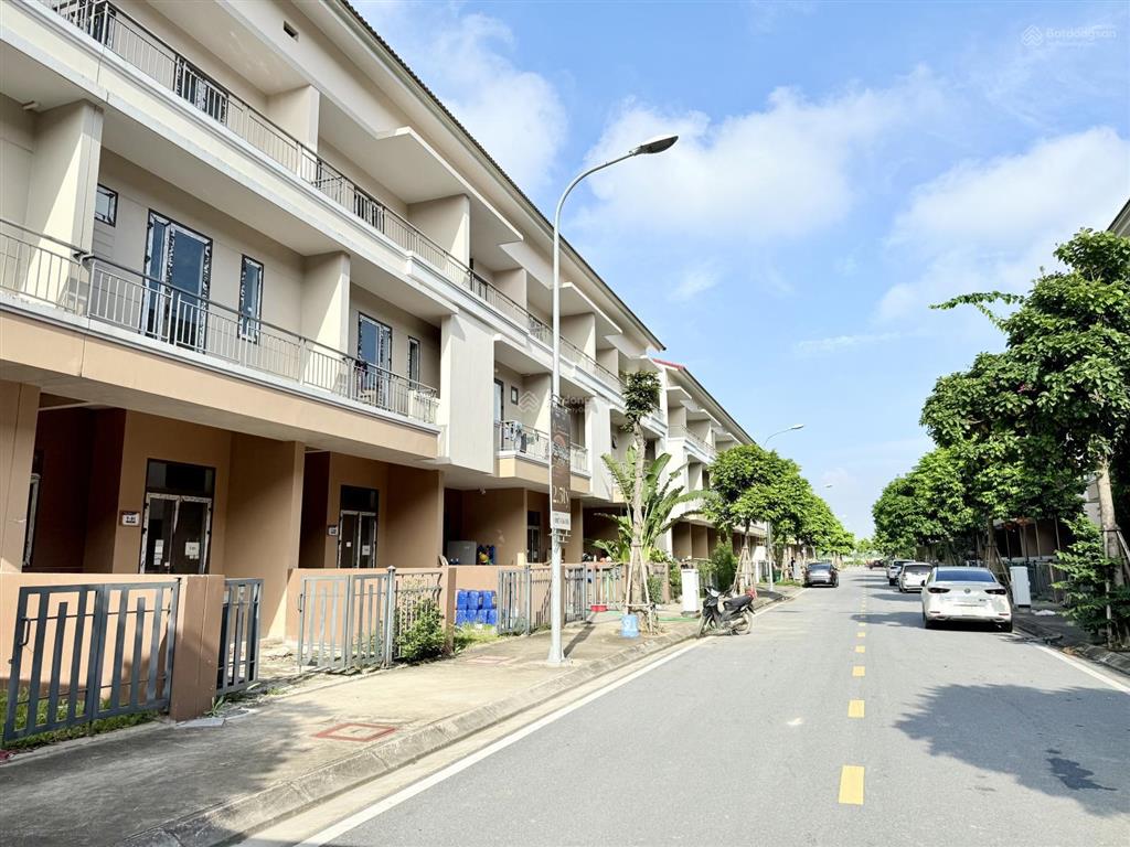 Một trong số ít 1 căn góc centa city giá 4,9 tỷ hướng nam