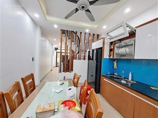 Bán nhà đại từ hoàng mai 46m  5 tầng  gần ô tô  ngõ nông  giá chỉ 9.18 tỷ