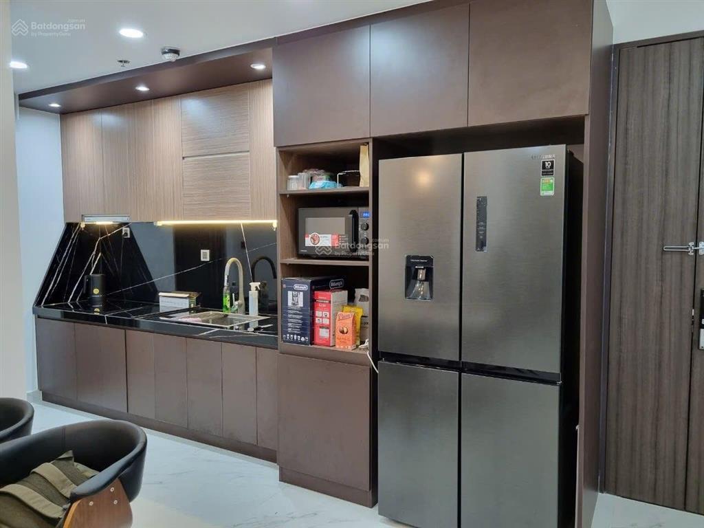Cần cho thuê gấp ch cao cấp midtown phú mỹ hưng, q7. chỉ 24tr/tháng. 85m2, 2pn, 2wc, full nội thất.