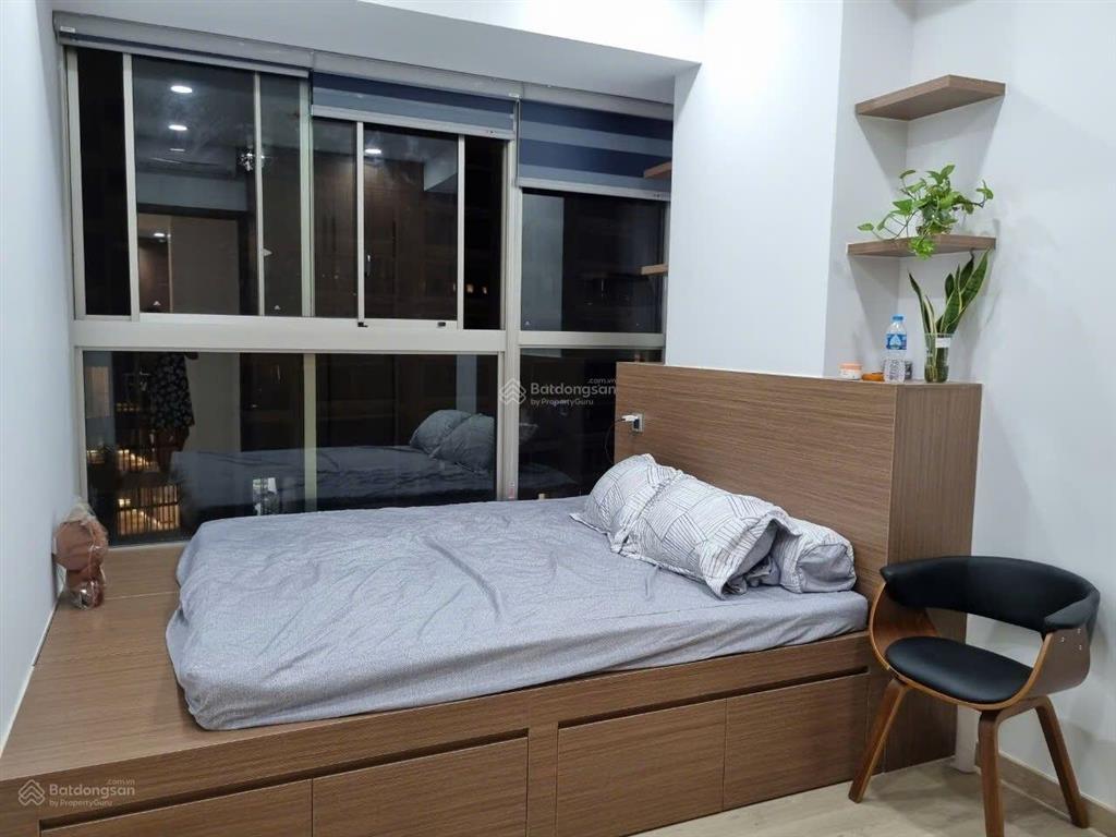 Cần cho thuê gấp ch cao cấp midtown phú mỹ hưng, q7. chỉ 24tr/tháng. 85m2, 2pn, 2wc, full nội thất.
