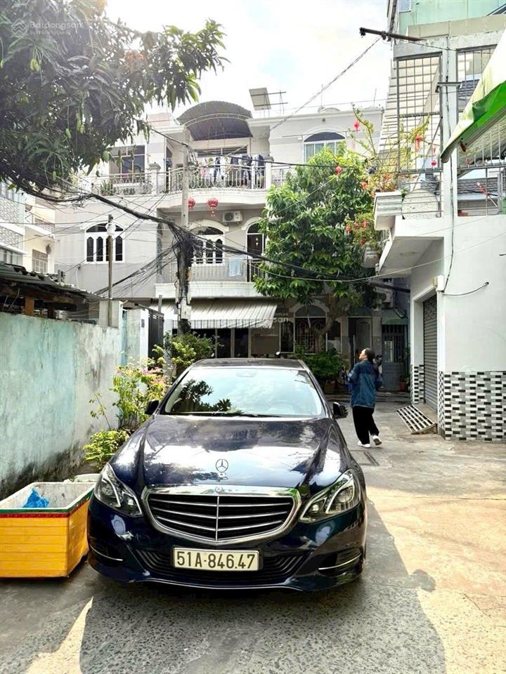 Nhà giá rẻ ở phú nhuận  cn 67m2  sổ vuông vức  ngang 4.75m